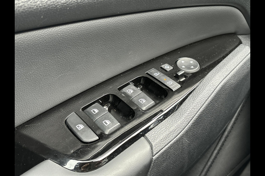 Kia Sportage 1.6 T-GDi Plug-in Hybrid AWD DynamicPlusLine | trekhaak Kia Sportage 1.6 T-GDi Plug-in Hybrid AWD DynamicPlusLine | trekhaak