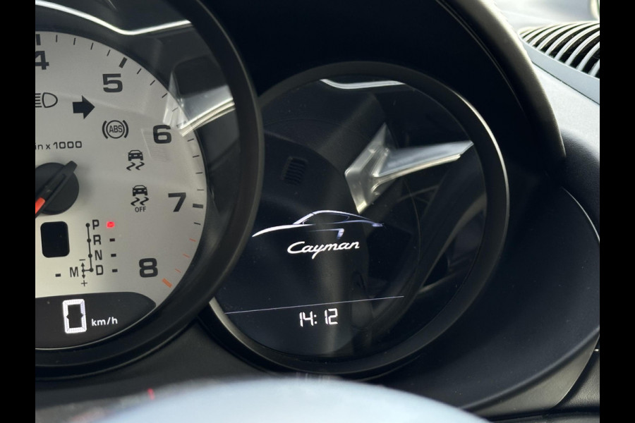 Porsche 718 Cayman 2.0 Sportchrono Adapt. Cruise BOSE Stuurverw. CarPlay Keyless LED 20”LM Agaatgrijs Porsche 718 Cayman 2.0 Sportchrono Adapt. Cruise BOSE Stuurverw. CarPlay Keyless LED 20”LM Agaatgrijs