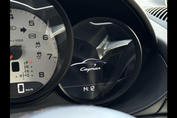 Porsche 718 Cayman 2.0 Sportchrono Adapt. Cruise BOSE Stuurverw. CarPlay Keyless LED 20”LM Agaatgrijs Porsche 718 Cayman 2.0 Sportchrono Adapt. Cruise BOSE Stuurverw. CarPlay Keyless LED 20”LM Agaatgrijs