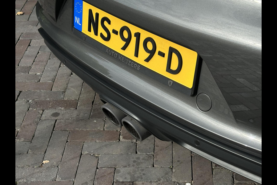 Porsche 718 Cayman 2.0 Sportchrono Adapt. Cruise BOSE Stuurverw. CarPlay Keyless LED 20”LM Agaatgrijs Porsche 718 Cayman 2.0 Sportchrono Adapt. Cruise BOSE Stuurverw. CarPlay Keyless LED 20”LM Agaatgrijs