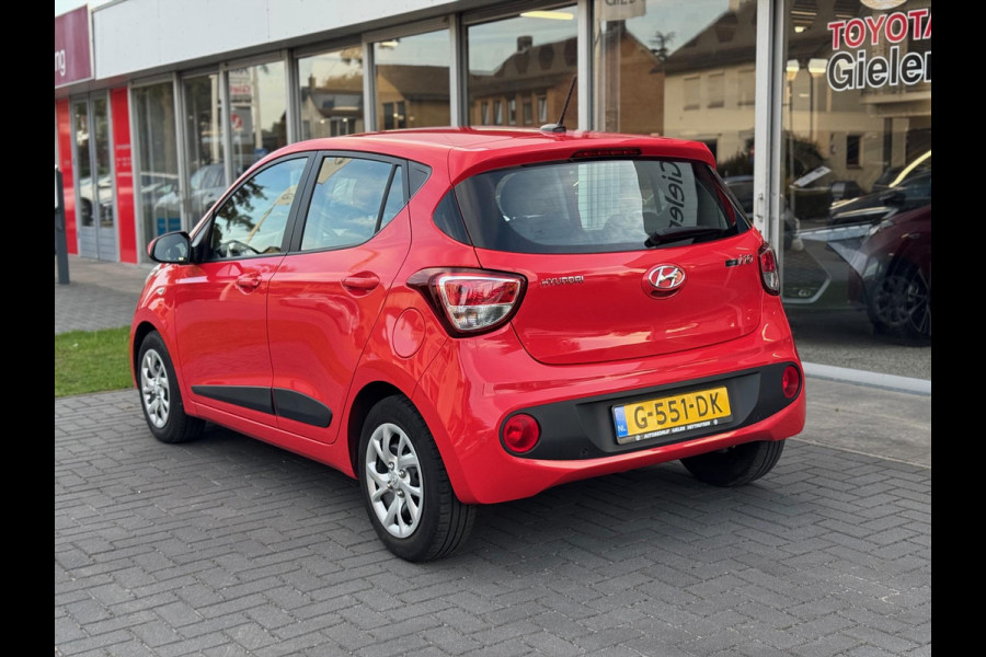 Hyundai i10 1.0i Comfort | Eerste eigenaar, Apple CarPlay/Android Auto, Lichtmetalen velgen, Cruise control, Navigatie, Parkeersensoren