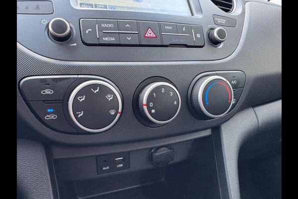 Hyundai i10 1.0i Comfort | Eerste eigenaar, Apple CarPlay/Android Auto, Lichtmetalen velgen, Cruise control, Navigatie, Parkeersensoren