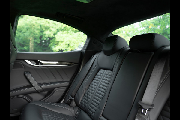 Maserati Ghibli 3.8 V8 Trofeo 580pk | Carbon Ext. Pack | Driver Ass. Pack + | Harman/Kardon | Stoelventilatie Maserati Ghibli 3.8 V8 Trofeo 580pk | Carbon Ext. Pack | Driver Ass. Pack + | Harman/Kardon | Stoelventilatie