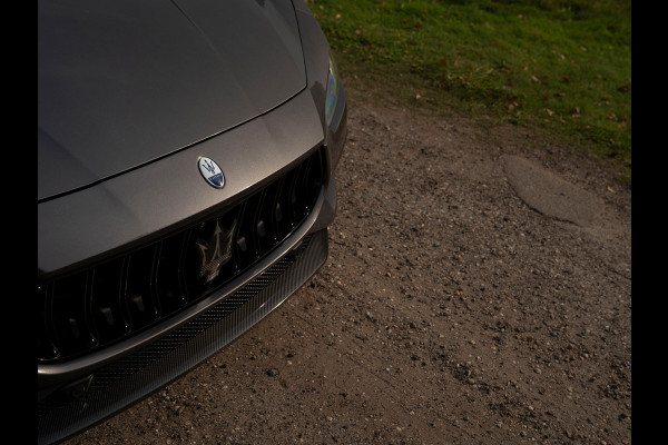 Maserati Ghibli 3.8 V8 Trofeo 580pk | Carbon Ext. Pack | Driver Ass. Pack + | Harman/Kardon | Stoelventilatie Maserati Ghibli 3.8 V8 Trofeo 580pk | Carbon Ext. Pack | Driver Ass. Pack + | Harman/Kardon | Stoelventilatie