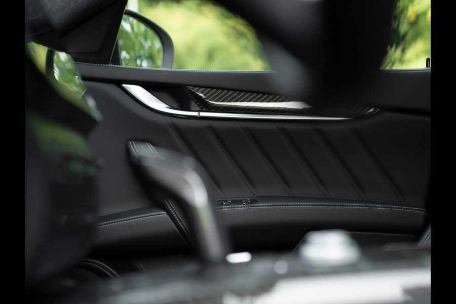 Maserati Ghibli 3.8 V8 Trofeo 580pk | Carbon Ext. Pack | Driver Ass. Pack + | Harman/Kardon | Stoelventilatie Maserati Ghibli 3.8 V8 Trofeo 580pk | Carbon Ext. Pack | Driver Ass. Pack + | Harman/Kardon | Stoelventilatie