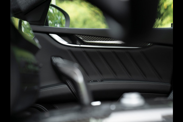 Maserati Ghibli 3.8 V8 Trofeo 580pk | Carbon Ext. Pack | Driver Ass. Pack + | Harman/Kardon | Stoelventilatie Maserati Ghibli 3.8 V8 Trofeo 580pk | Carbon Ext. Pack | Driver Ass. Pack + | Harman/Kardon | Stoelventilatie