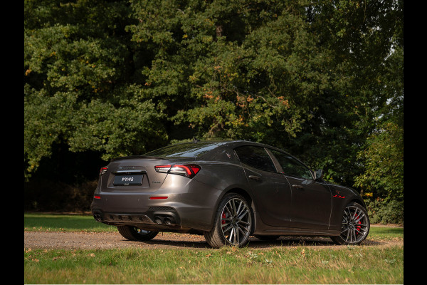 Maserati Ghibli 3.8 V8 Trofeo 580pk | Carbon Ext. Pack | Driver Ass. Pack + | Harman/Kardon | Stoelventilatie Maserati Ghibli 3.8 V8 Trofeo 580pk | Carbon Ext. Pack | Driver Ass. Pack + | Harman/Kardon | Stoelventilatie