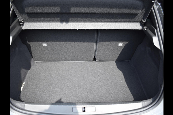 Opel Corsa 1.2 Turbo Hybrid GS NAVI & CARPLAY | ACHTERUITRIJCAMERA MET SENSOREN | WINTERPAKKET | UIT VOORRAAD LEVERBAAR