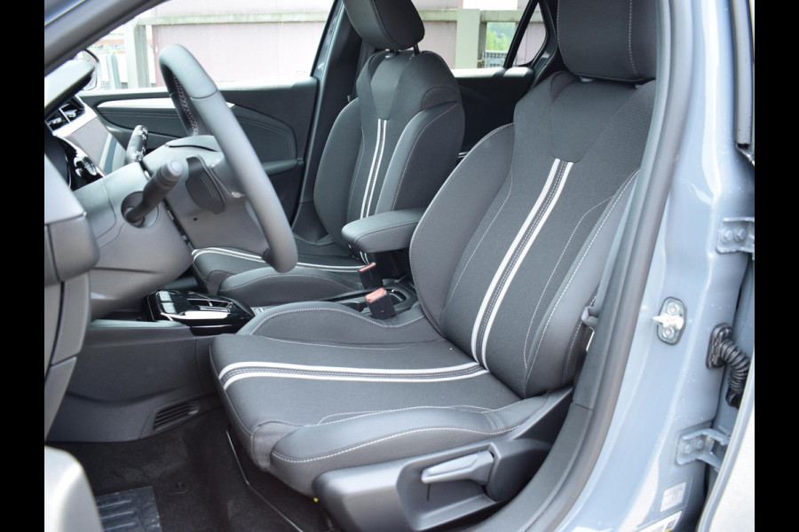 Opel Corsa 1.2 Turbo Hybrid GS NAVI & CARPLAY | ACHTERUITRIJCAMERA MET SENSOREN | WINTERPAKKET | UIT VOORRAAD LEVERBAAR