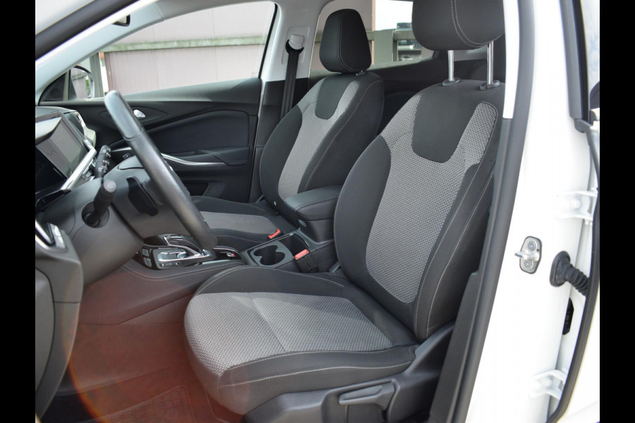 Opel Grandland 1.2 Turbo Level 2 130 PK | AUTOMAAT | ACHTERUITRIJCAMERA | CARPLAY | WINTERPAKKET | ALL SEASON BANDEN | 25.048 KM