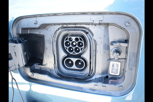 Peugeot e-Partner L2 50 kWh | tot 8 jaar garantie | Navi incl. Apple Carplay | Drive Assist Pakket | Climate Control | Pakket Comfort Connect | camera's | betimmering | LM velgen | rijklaarprijs