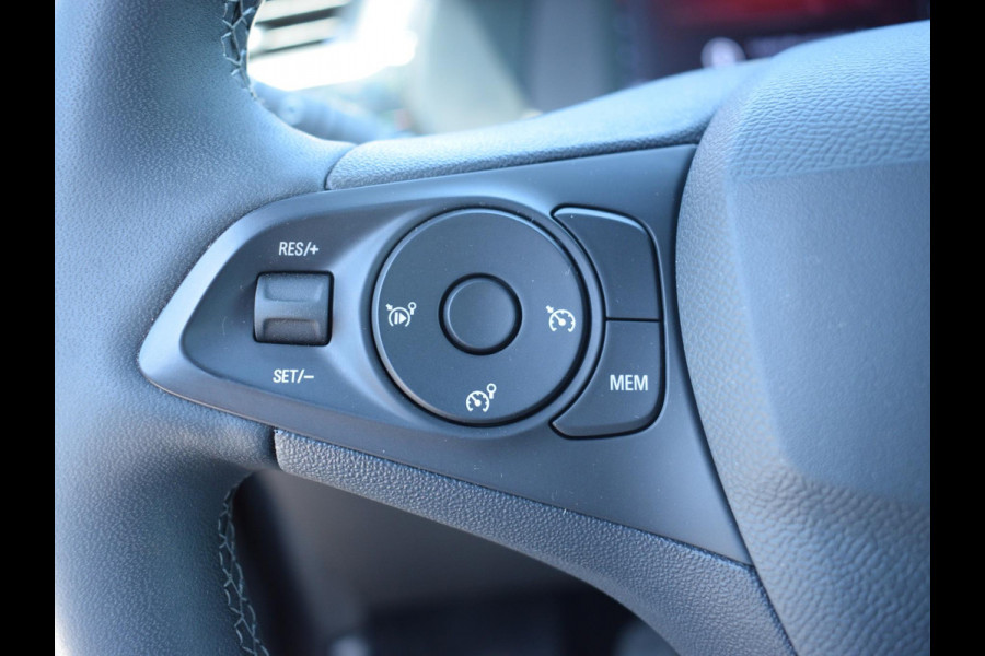 Opel Corsa 1.2 Turbo GS ACHTERUITRIJCAMERA MET SENSOREN | NAVIGATIE & CARPLAY | E.C.C. |