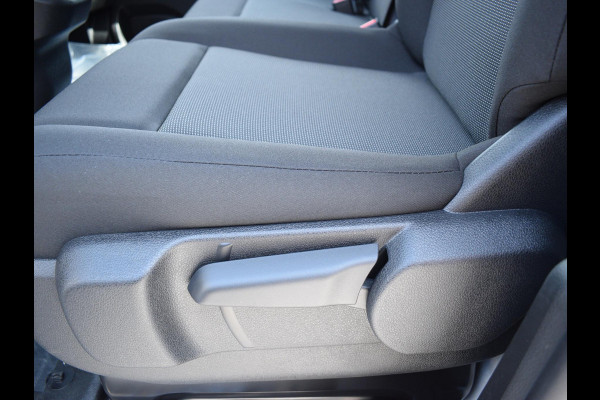 Peugeot e-Expert EV L2 75 kWh | 0% rente | Apple Carplay | parkeersensoren + camera | navigatie | rijklaarprijs