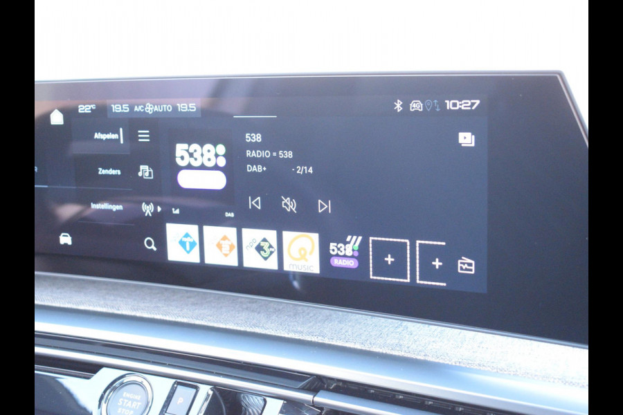Peugeot E-3008 GT Avantage 210 73 kWh NAVI & CARPLAY | CAMERA MET SENSOREN | E.C.C. |