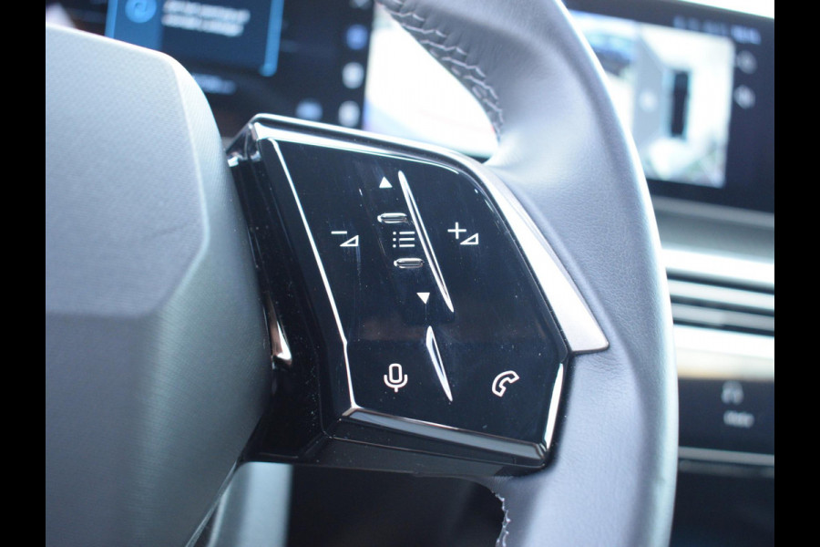 Peugeot E-3008 Allure 73 kWh ADAPTIEVE CRUISECONTROL | 360 CAMERA | NAVI & CARPLAY | E.C.C. | Peugeot E-3008 Allure 73 kWh ADAPTIEVE CRUISECONTROL | 360 CAMERA | NAVI & CARPLAY | E.C.C. |
