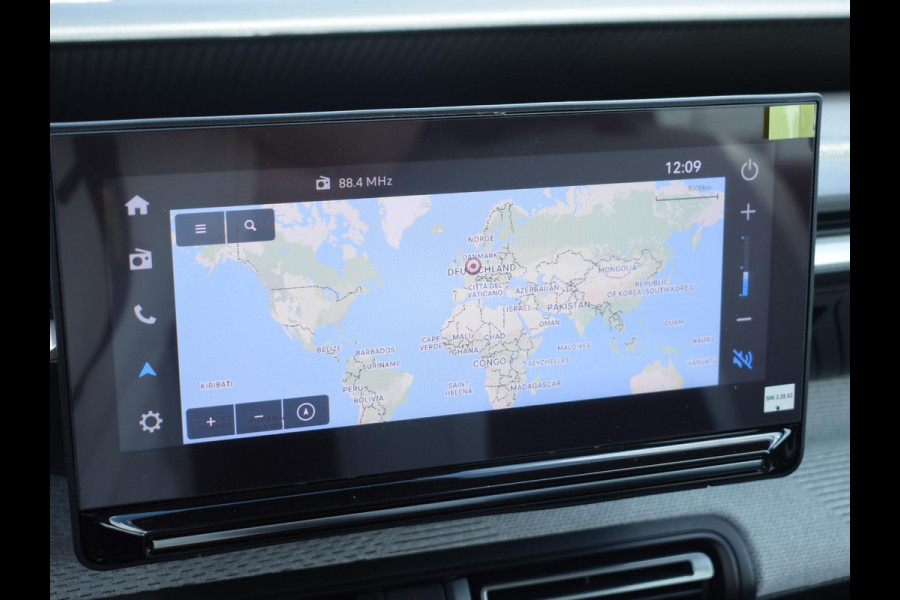 Citroën C3 1.2 Turbo 100pk Max | NAVIGATIE & CARPLAY | ACHTERUITRIJCAMERA MET SENSOREN | E.C.C.