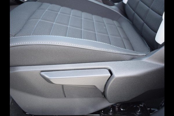 Citroën C3 1.2 Turbo 100pk Max | NAVIGATIE & CARPLAY | ACHTERUITRIJCAMERA MET SENSOREN | E.C.C.