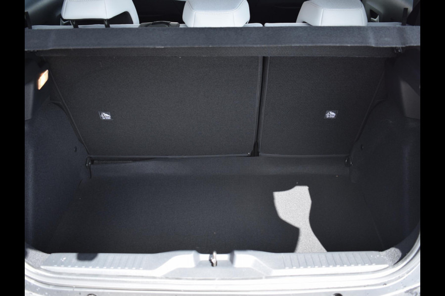 Citroën C3 1.2 Turbo 100pk Max | NAVIGATIE & CARPLAY | ACHTERUITRIJCAMERA MET SENSOREN | E.C.C.