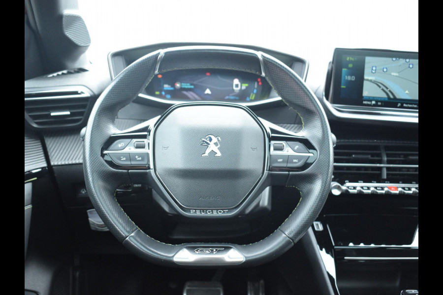 Peugeot e-208 EV GT Pack 50 kWh 3 FASE | PANODAK | ACHTERUITRIJCAMERA MET SENSOREN | NAVI & CARPLAY | E.C.C. |