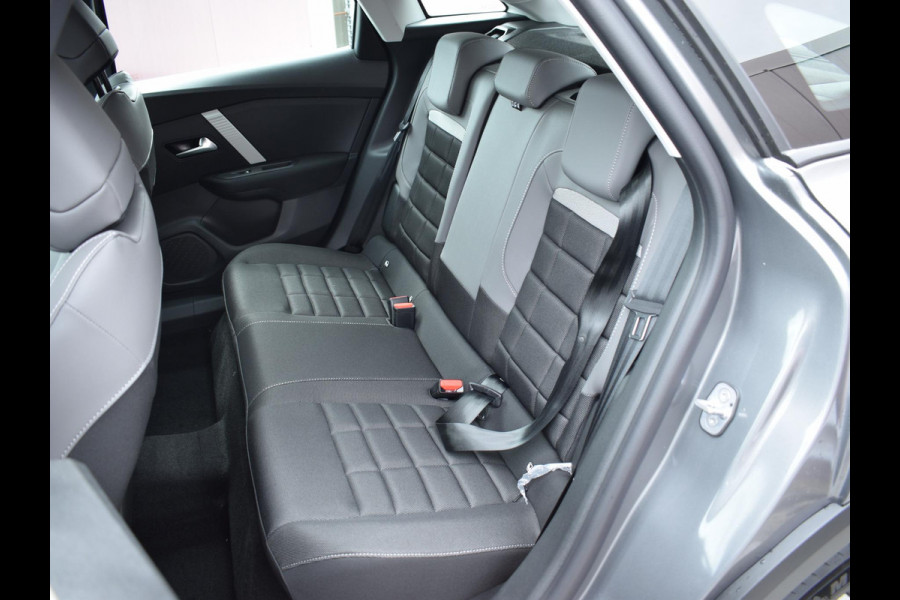 Citroën C4 1.2 Hybrid 136 Plus