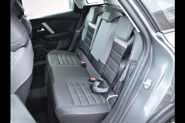 Citroën C4 1.2 Hybrid 136 Plus