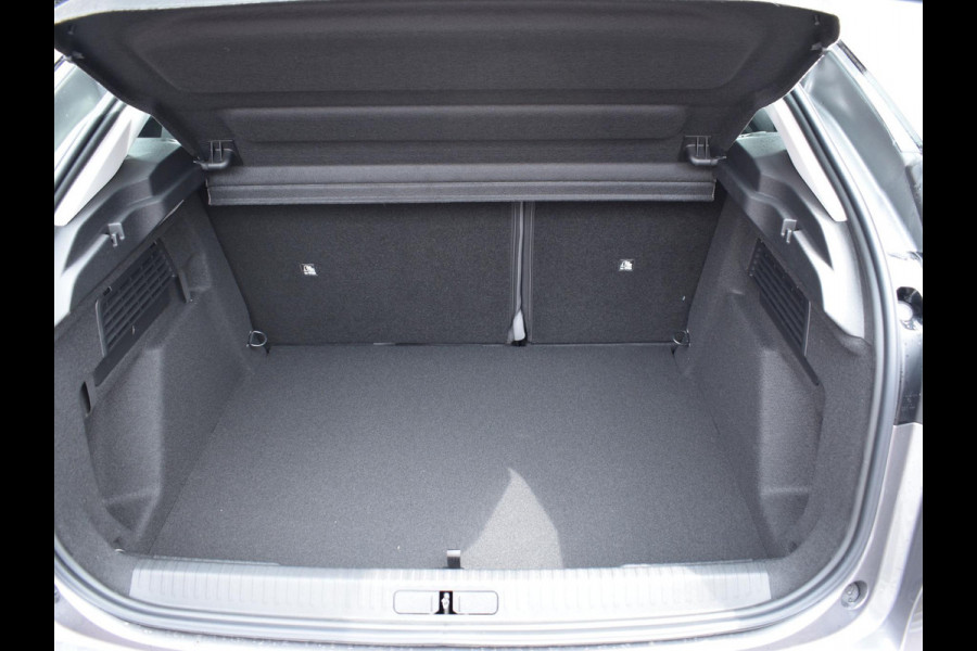 Citroën C4 1.2 Hybrid 136 Plus