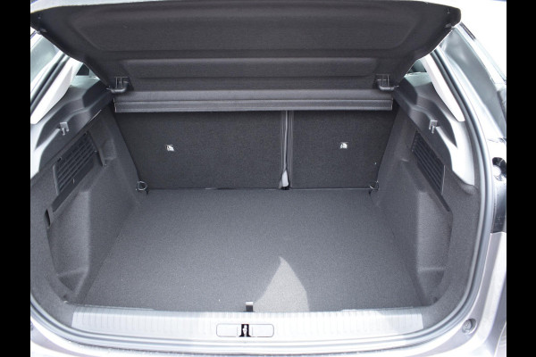 Citroën C4 1.2 Hybrid 136 Plus