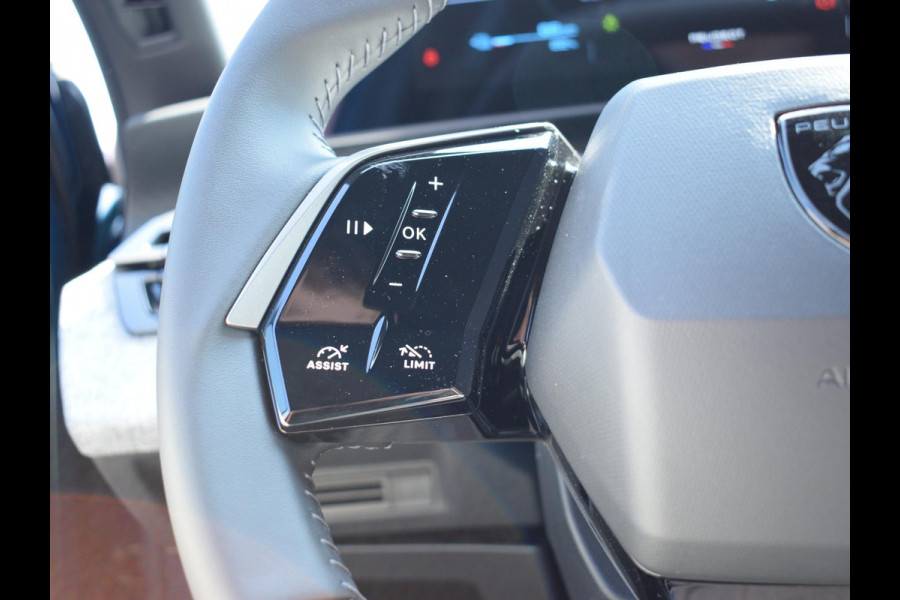 Peugeot E-3008 Allure Avantage 210 73 kWh | NAVIGATIE | CARPLAY | CAMERA MET SENSOREN | UIT VOORRAAD LEVERBAAR