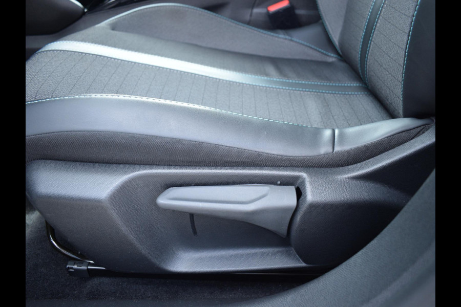 Peugeot e-208 EV Allure 50 kWh 3 FASE | NAVIGATIE & CARPLAY | PARKEERSENSOREN | E.C.C. | Peugeot e-208 EV Allure 50 kWh 3 FASE | NAVIGATIE & CARPLAY | PARKEERSENSOREN | E.C.C. |