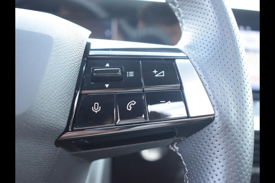 Opel Astra Sports Tourer 1.2 Ultimate SCHUIF- KANTELDAK | ELEKTRISCHE STOELBEDIENING | CAMERA MET SENSOREN |