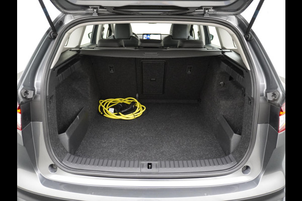 Škoda ENYAQ iV 60 Private Edition RIJKLAARPRIJS INCL. 12MND BOVAG | TOPSTAAT! | DEALER ONDERHOUDEN | 1e EIGENAAR