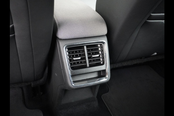 Škoda ENYAQ iV 60 Private Edition RIJKLAARPRIJS INCL. 12MND BOVAG | TOPSTAAT! | DEALER ONDERHOUDEN | 1e EIGENAAR