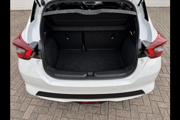 Nissan Micra 0.9 IG-T N-Connecta Cruise control Climate control Navigatie DAB Bluetooth Parkeersensor Nissan Micra 0.9 IG-T N-Connecta Cruise control Climate control Navigatie DAB Bluetooth Parkeersensor