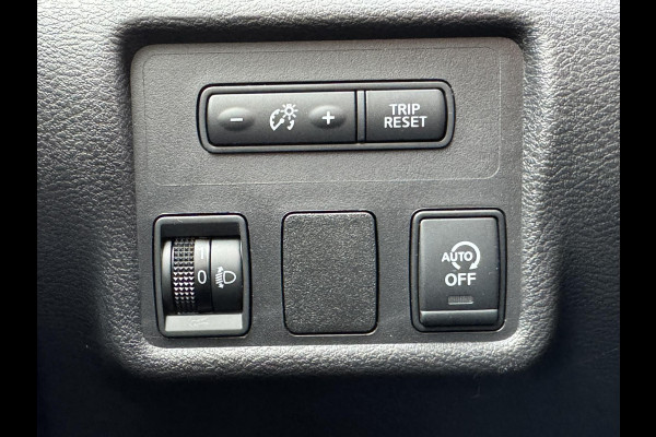 Nissan Micra 0.9 IG-T N-Connecta Cruise control Climate control Navigatie DAB Bluetooth Parkeersensor Nissan Micra 0.9 IG-T N-Connecta Cruise control Climate control Navigatie DAB Bluetooth Parkeersensor