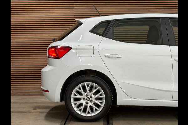 Seat Ibiza 1.0 TSI 5 deurs Style | Beats Audio | Bluetooth | Airco | Parkeersensoren Seat Ibiza 1.0 TSI 5 deurs Style | Beats Audio | Bluetooth | Airco | Parkeersensoren