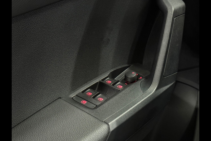 Seat Ibiza 1.0 TSI 5 deurs Style | Beats Audio | Bluetooth | Airco | Parkeersensoren Seat Ibiza 1.0 TSI 5 deurs Style | Beats Audio | Bluetooth | Airco | Parkeersensoren