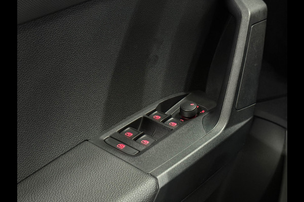 Seat Ibiza 1.0 TSI 5 deurs Style | Beats Audio | Bluetooth | Airco | Parkeersensoren Seat Ibiza 1.0 TSI 5 deurs Style | Beats Audio | Bluetooth | Airco | Parkeersensoren