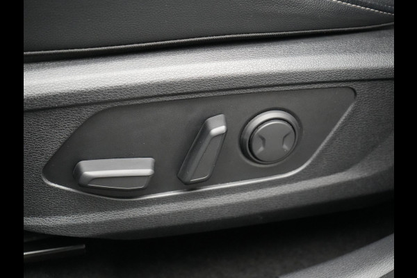 Kia Sportage 1.6 T-GDi AWD Dynamic Line Plug In Hybrid 265pk Dealer O.H PHEV | Adaptive Cruise | Widescreen | Camera | Lederen Sportstoelen Verwarmd | Apple Carplay | Navigatie | Stuur Verwarmd | Virtual | DAB |