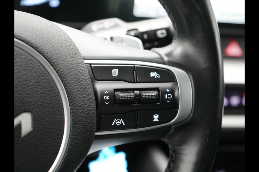 Kia Sportage 1.6 T-GDi AWD Dynamic Line Plug In Hybrid 265pk Dealer O.H PHEV | Adaptive Cruise | Widescreen | Camera | Lederen Sportstoelen Verwarmd | Apple Carplay | Navigatie | Stuur Verwarmd | Virtual | DAB |