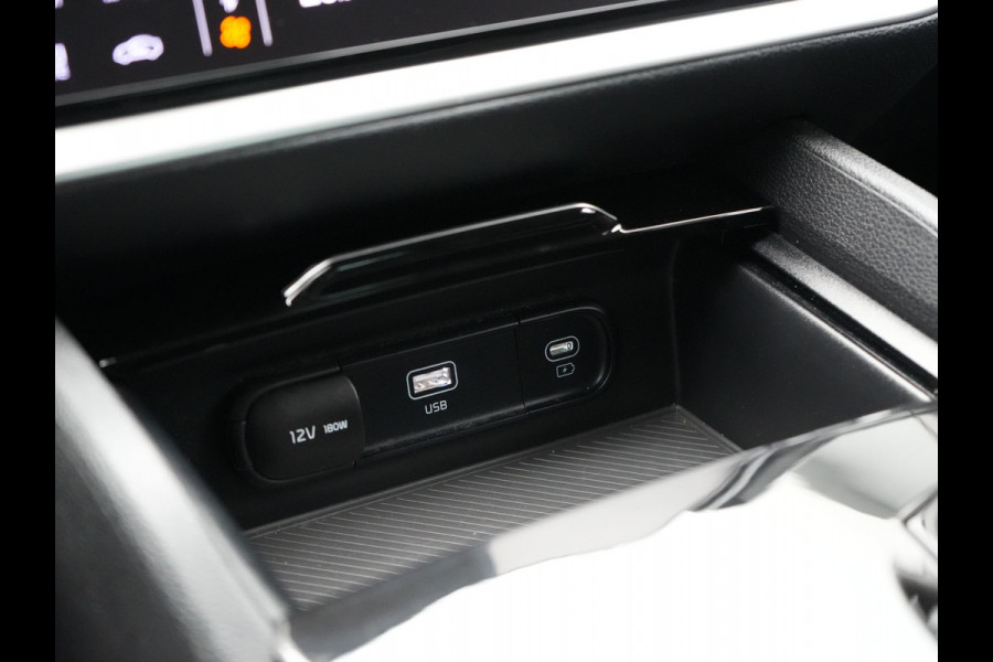 Kia Sportage 1.6 T-GDi AWD Dynamic Line Plug In Hybrid 265pk Dealer O.H PHEV | Adaptive Cruise | Widescreen | Camera | Lederen Sportstoelen Verwarmd | Apple Carplay | Navigatie | Stuur Verwarmd | Virtual | DAB |
