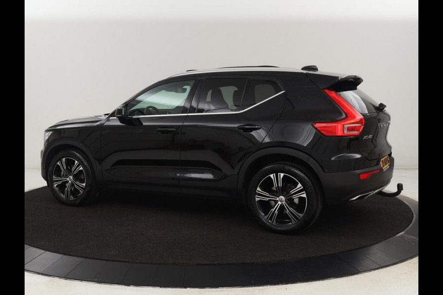 Volvo XC40 2.0 T4 Inscription | Panoramadak | Leder | Trekhaak | Stoelverwarming | Camera | Adaptive cruise | Keyless | Navigatie | 19'' lichtmetalen velgen Volvo XC40 2.0 T4 Inscription | Panoramadak | Leder | Trekhaak | Stoelverwarming | Camera | Adaptive cruise | Keyless | Navigatie | 19'' lichtmetalen velgen