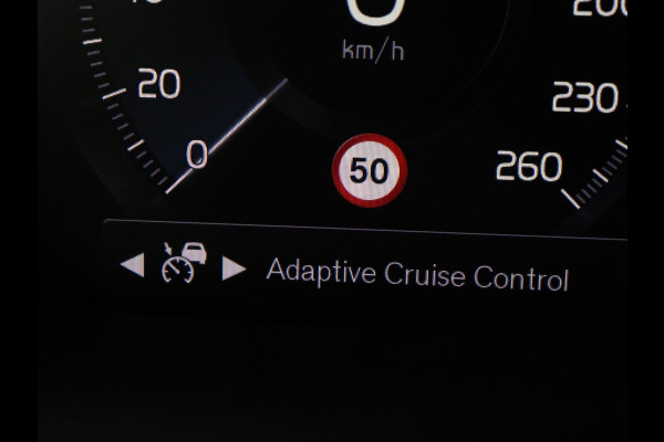Volvo XC40 2.0 T4 Inscription | Panoramadak | Leder | Trekhaak | Stoelverwarming | Camera | Adaptive cruise | Keyless | Navigatie | 19'' lichtmetalen velgen Volvo XC40 2.0 T4 Inscription | Panoramadak | Leder | Trekhaak | Stoelverwarming | Camera | Adaptive cruise | Keyless | Navigatie | 19'' lichtmetalen velgen