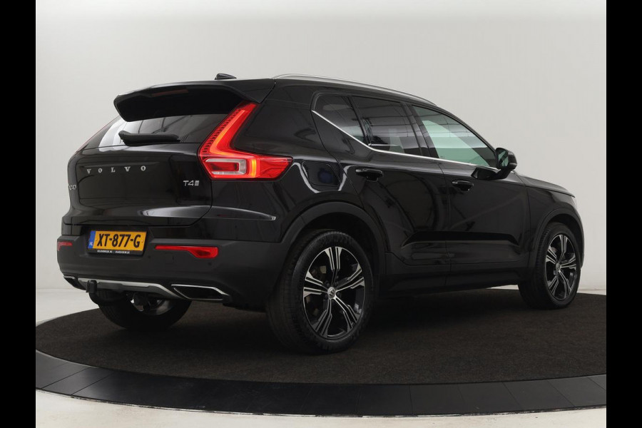 Volvo XC40 2.0 T4 Inscription | Panoramadak | Leder | Trekhaak | Stoelverwarming | Camera | Adaptive cruise | Keyless | Navigatie | 19'' lichtmetalen velgen Volvo XC40 2.0 T4 Inscription | Panoramadak | Leder | Trekhaak | Stoelverwarming | Camera | Adaptive cruise | Keyless | Navigatie | 19'' lichtmetalen velgen