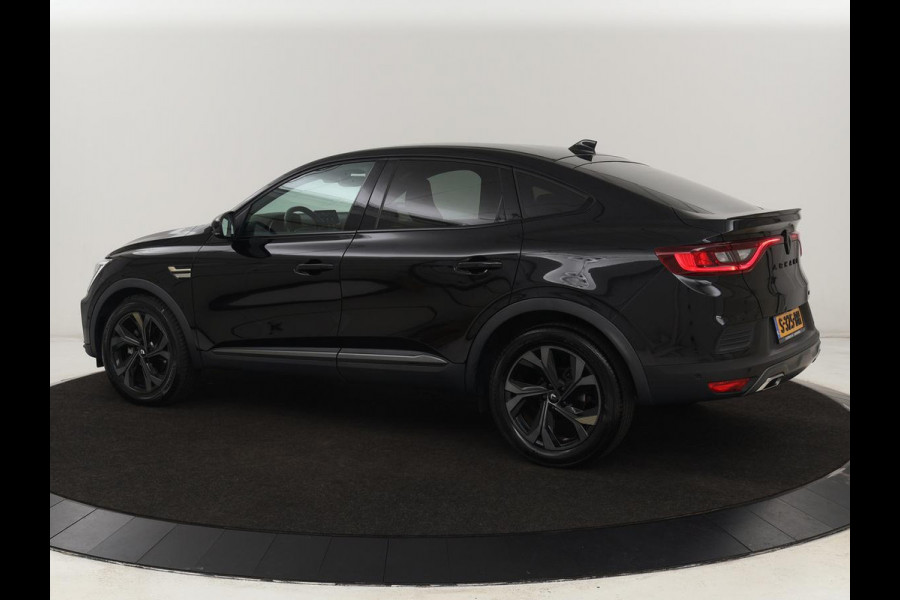 Renault Arkana 1.6 E-Tech hybrid 145 E-Tech engineered | Leder/Alcantara | Stoelverwarming | Adaptive cruise | Camera | Carplay | Stuurverwarming | 18'' | Park Assist | Naviagatie Renault Arkana 1.6 E-Tech hybrid 145 E-Tech engineered | Leder/Alcantara | Stoelverwarming | Adaptive cruise | Camera | Carplay | Stuurverwarming | 18'' | Park Assist | Naviagatie