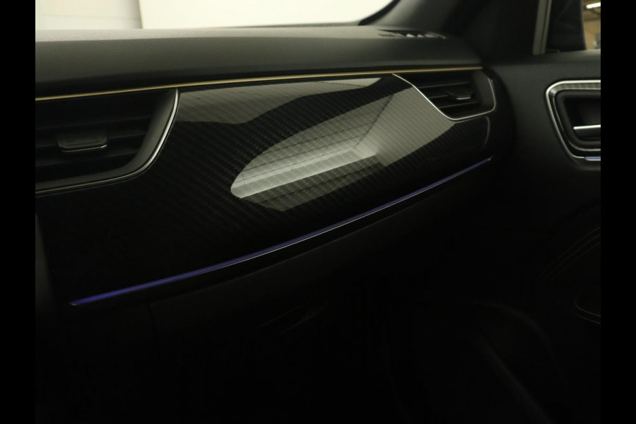 Renault Arkana 1.6 E-Tech hybrid 145 E-Tech engineered | Leder/Alcantara | Stoelverwarming | Adaptive cruise | Camera | Carplay | Stuurverwarming | 18'' | Park Assist | Naviagatie Renault Arkana 1.6 E-Tech hybrid 145 E-Tech engineered | Leder/Alcantara | Stoelverwarming | Adaptive cruise | Camera | Carplay | Stuurverwarming | 18'' | Park Assist | Naviagatie