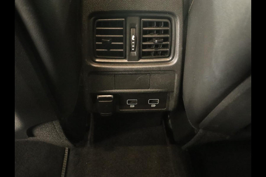 Renault Arkana 1.6 E-Tech hybrid 145 E-Tech engineered | Leder/Alcantara | Stoelverwarming | Adaptive cruise | Camera | Carplay | Stuurverwarming | 18'' | Park Assist | Naviagatie Renault Arkana 1.6 E-Tech hybrid 145 E-Tech engineered | Leder/Alcantara | Stoelverwarming | Adaptive cruise | Camera | Carplay | Stuurverwarming | 18'' | Park Assist | Naviagatie