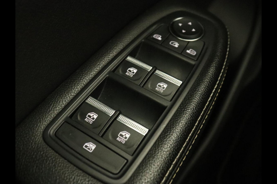 Renault Arkana 1.6 E-Tech hybrid 145 E-Tech engineered | Leder/Alcantara | Stoelverwarming | Adaptive cruise | Camera | Carplay | Stuurverwarming | 18'' | Park Assist | Naviagatie Renault Arkana 1.6 E-Tech hybrid 145 E-Tech engineered | Leder/Alcantara | Stoelverwarming | Adaptive cruise | Camera | Carplay | Stuurverwarming | 18'' | Park Assist | Naviagatie
