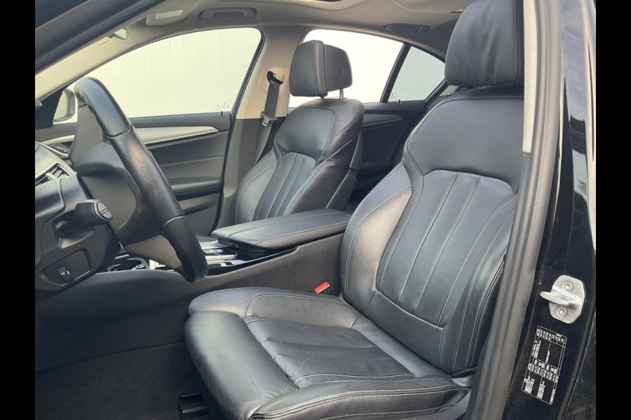BMW 5 Serie 520D High Executive Pano.dak Leer Memory Stoelverw Led NL-Auto Volledig-OH! BMW 5 Serie 520D High Executive Pano.dak Leer Memory Stoelverw Led NL-Auto Volledig-OH!