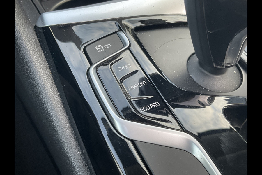 BMW 5 Serie 520D High Executive Pano.dak Leer Memory Stoelverw Led NL-Auto Volledig-OH! BMW 5 Serie 520D High Executive Pano.dak Leer Memory Stoelverw Led NL-Auto Volledig-OH!