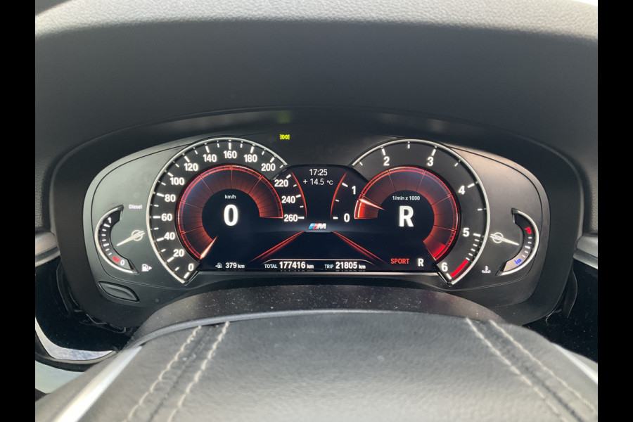 BMW 5 Serie 520D High Executive Pano.dak Leer Memory Stoelverw Led NL-Auto Volledig-OH! BMW 5 Serie 520D High Executive Pano.dak Leer Memory Stoelverw Led NL-Auto Volledig-OH!